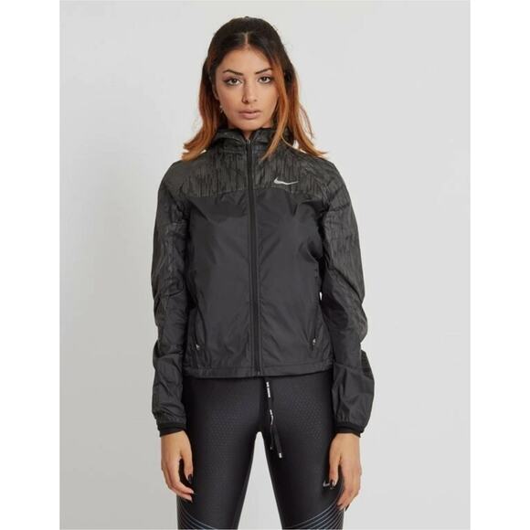 Nike Women's Shield Flash Running Reflective Zip Up Black Gray Jacket Size Small - Picture 2 of 10